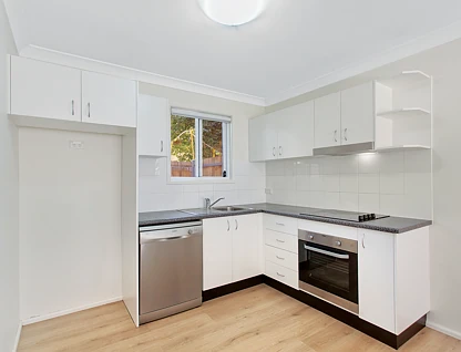 2A Kempbridge Avenue, Seaforth, Northern Beaches, 3 રૂમ, 1 બાથરૂમ, Studio