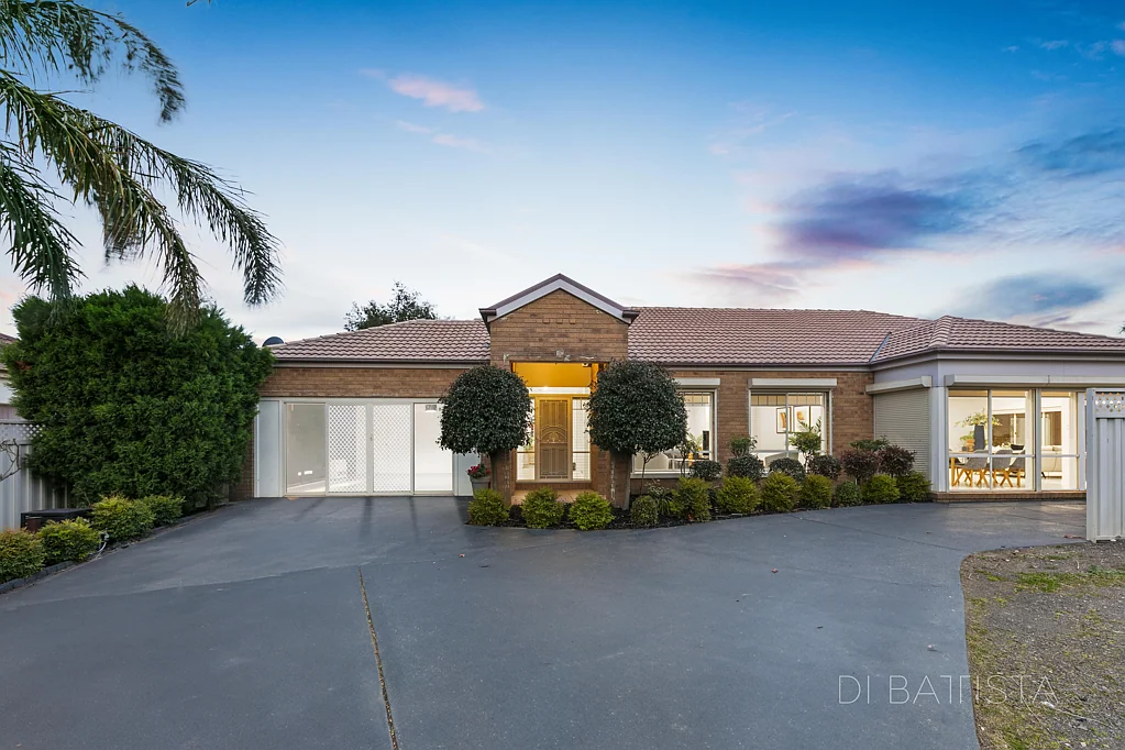 11 Gardenia Close, Craigieburn, VIC 3064