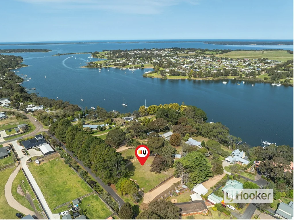 Paynesville EXCLUSIVE ALLOTMENT CLOSE TO THE WATERFRONT - A RARE OPPORTUNITY