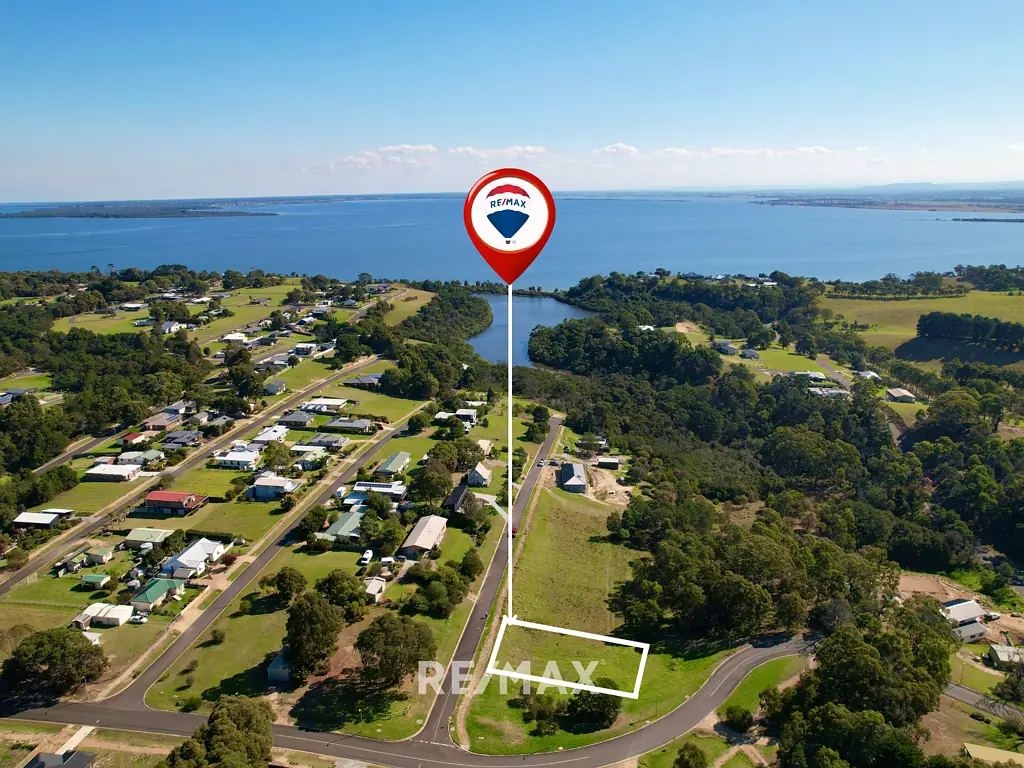 2 Kookaburra Avenue, Metung, VIC 3904