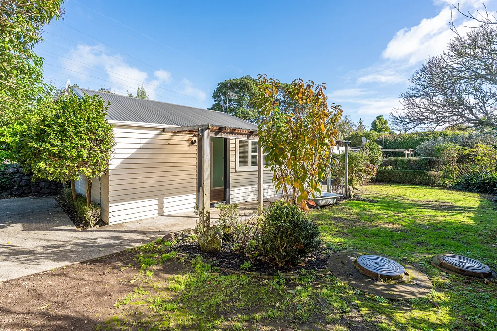 Mount Wellington 3房  Two Homes for the Price of One