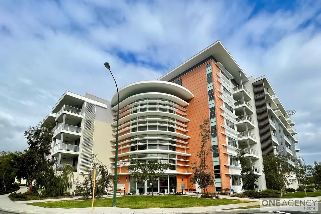 Lathlain 1 Bedroom Stylish, Secure & Super Convenient