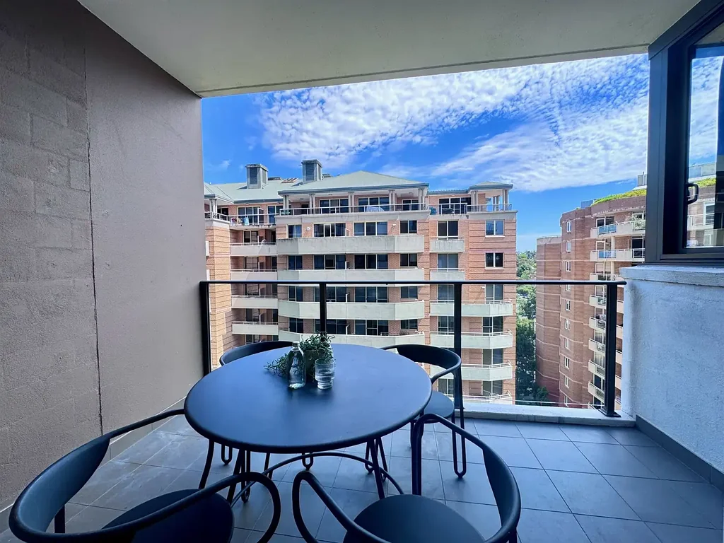 603/135 Pacific Highway, Hornsby, NSW 2077