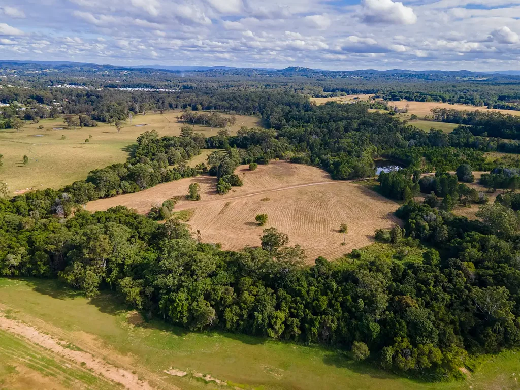 Lake Macdonald A Landmark Holding of 156 acres in the Noosa Hinterland