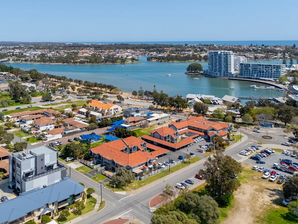 5/1-3 Hackett Street, Mandurah, WA 6210