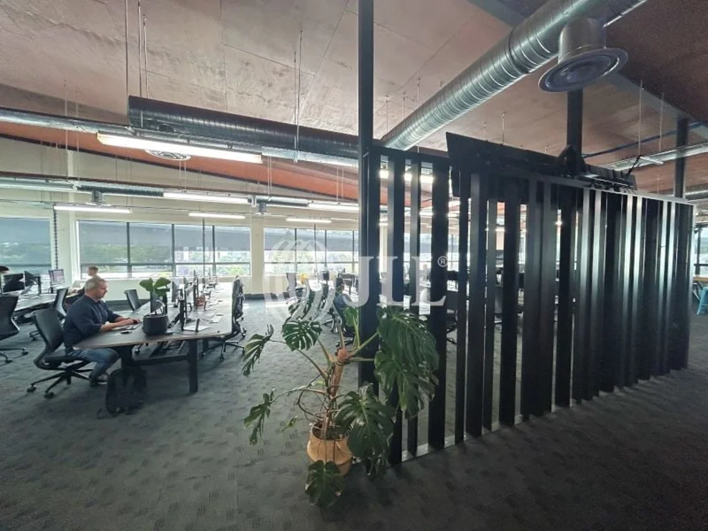 Newmarket Turn-Key Character Office In Newmarket