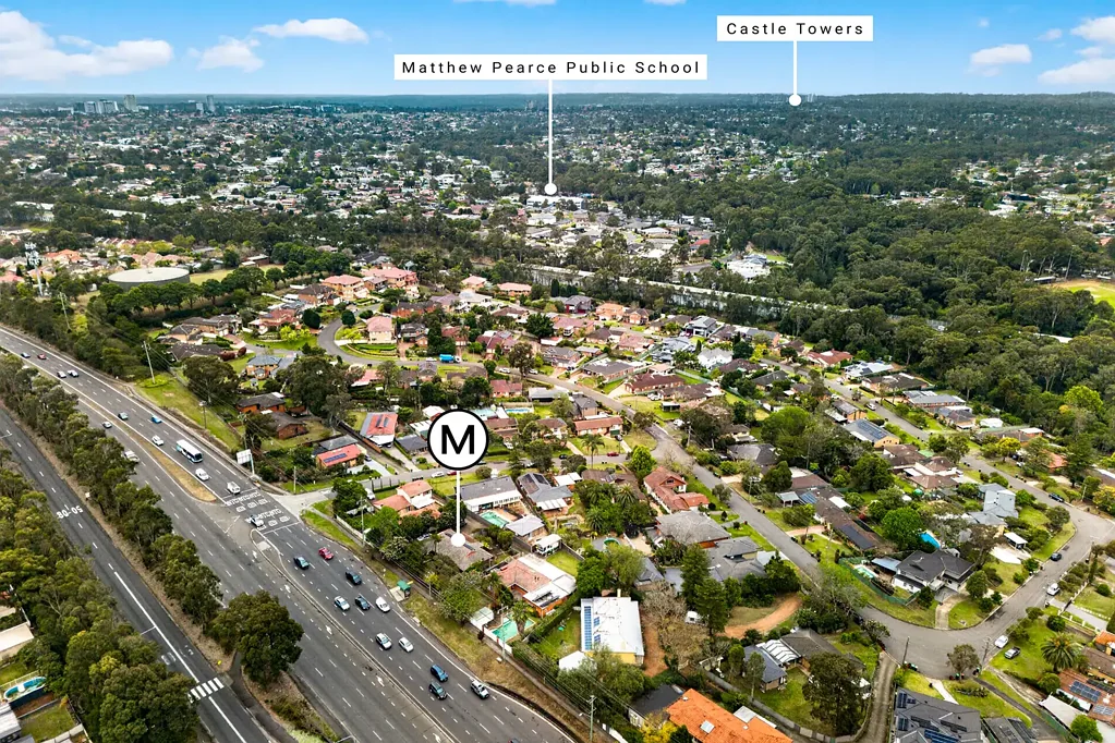 Baulkham Hills 4બેડરૂમ Exceptional Family Living in the Matthew Pearce Catchment