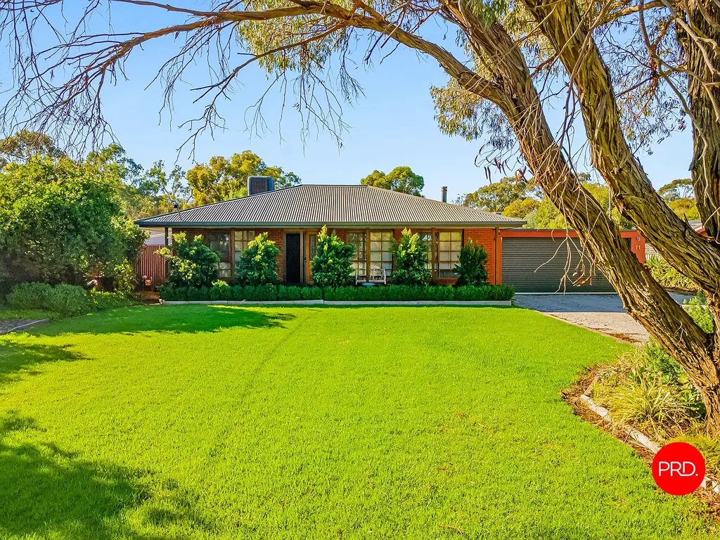 11 Rennie Street, Huntly, VIC 3551