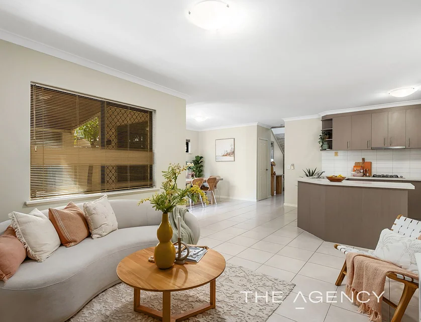 10D Pollard Street, Glendalough, WA 6016, 3 Kuwarto, 2 Banyo, House