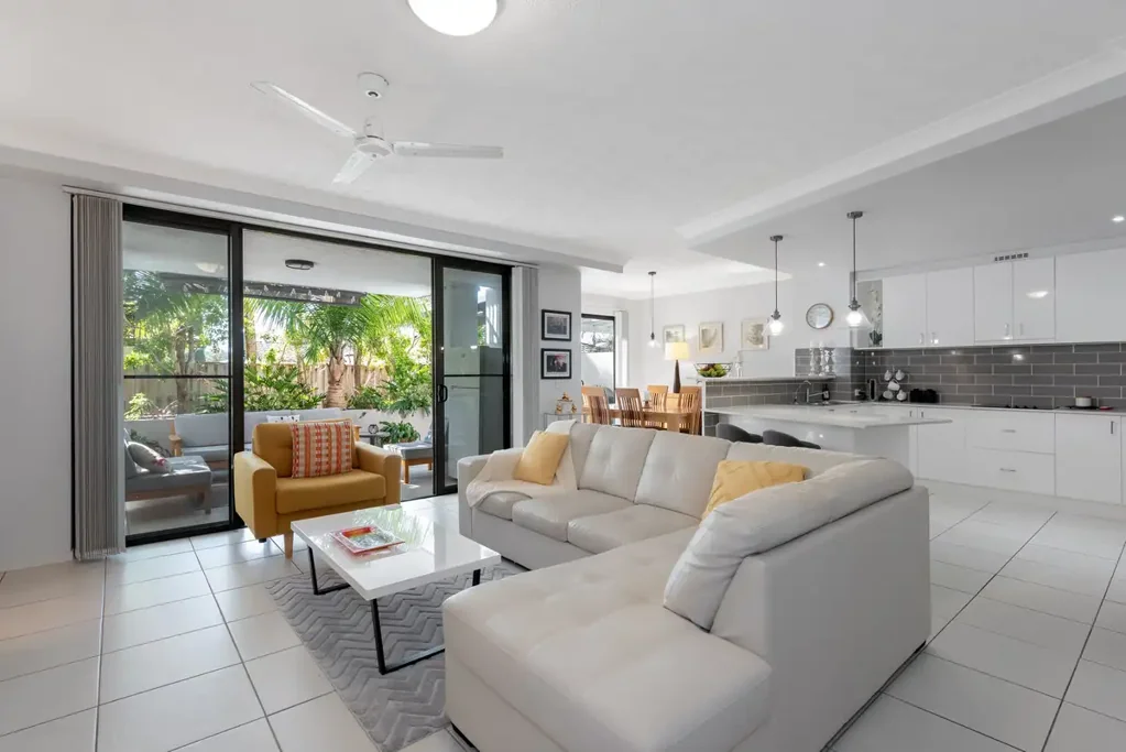 13/1 Acacia Court, Robina, QLD 4226