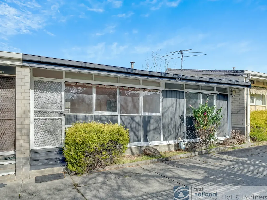 2/7 Carroll Avenue, Dandenong, VIC 3175