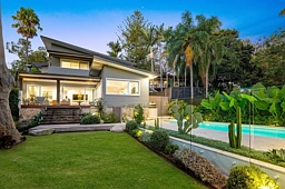 66 Crescent Road, Newport