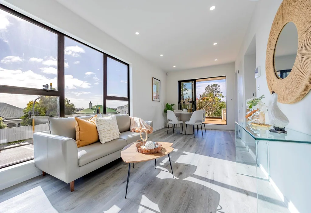 Chatswood 3ห้องนอน Detached Freehold Home | Bright & Spacious