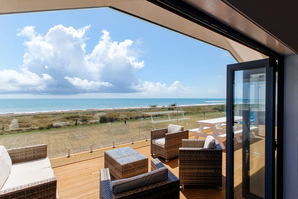 Opotiki and Surrounds 6침실 Contemporary family beachside living at its best