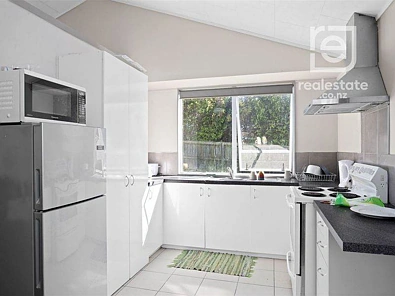 Comfort, Space & Charm – Your New Home Awaits
