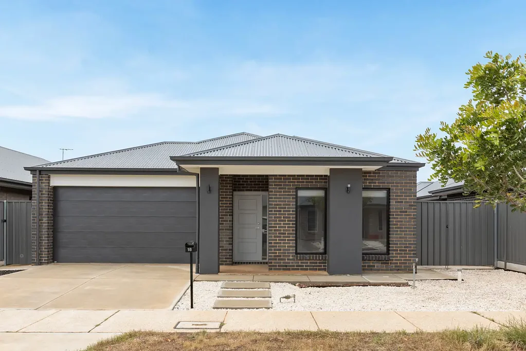18 Stephmarie Road, Angle Vale, SA 5117