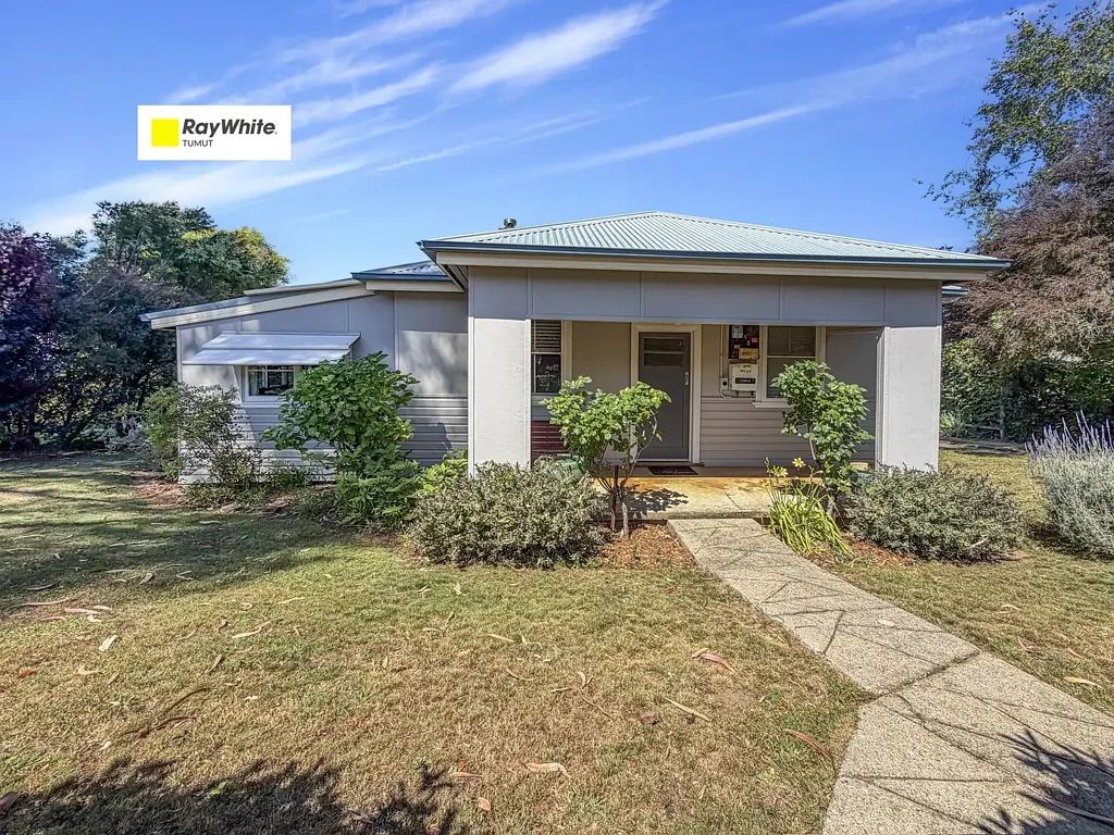 33 Nellis Street, Batlow, NSW 2730