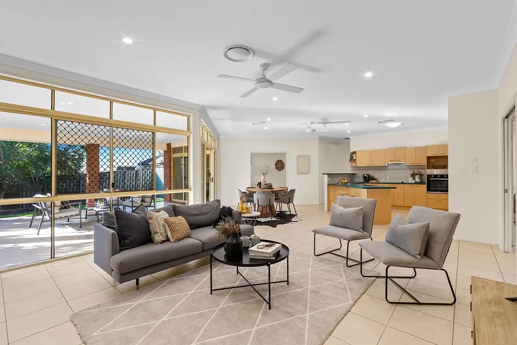 Albany Creek 5Habitaciones Exclusive Country Club Estate Living Surrounded by Nature and Quality Homes
