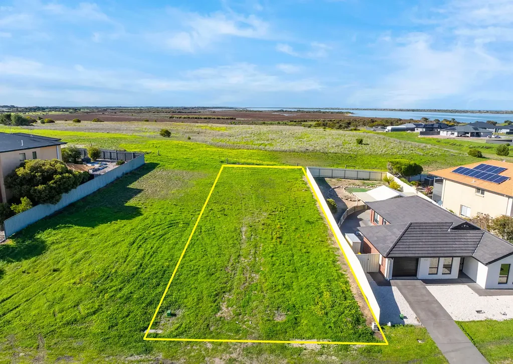Hindmarsh Island  Elevated Allotment in Prestigious Coorong Quays Estate