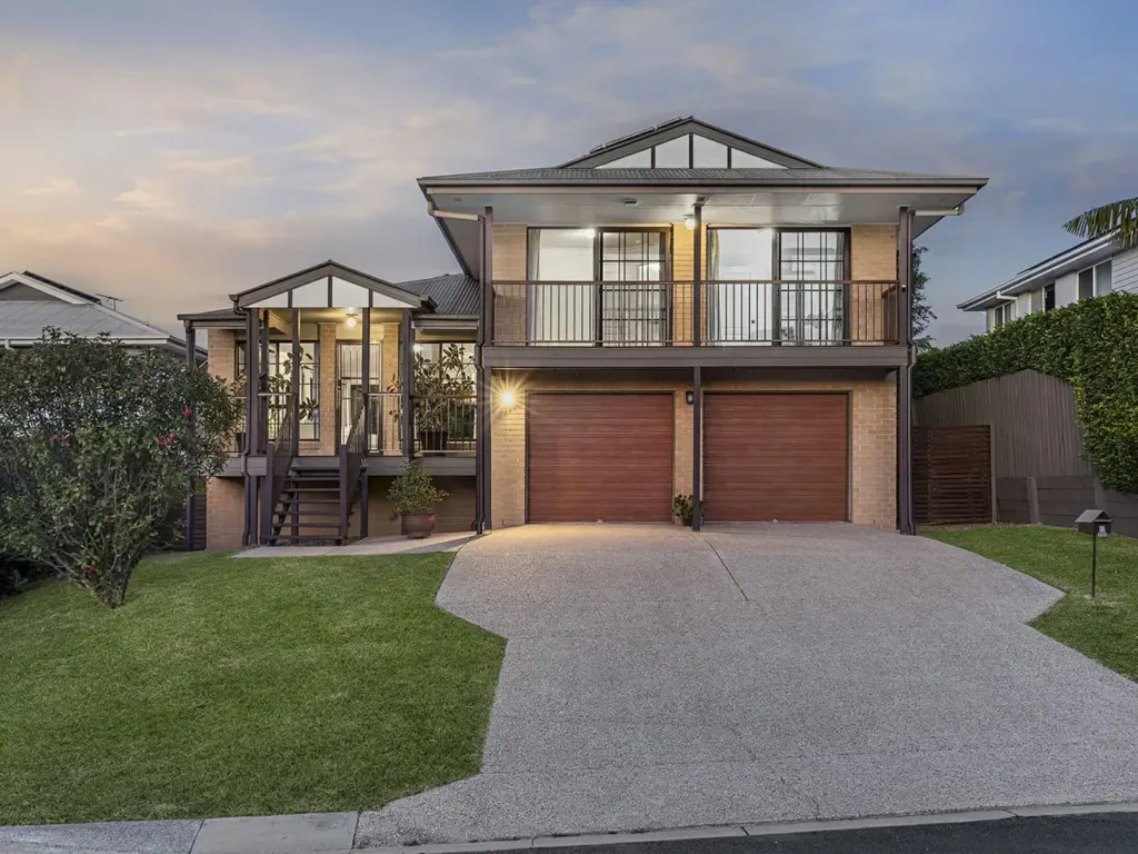 Wishart 4બેડરૂમ RENOVATED HOME IN AMAZING STREET WITHIN MANSFIELD CATCHMENT