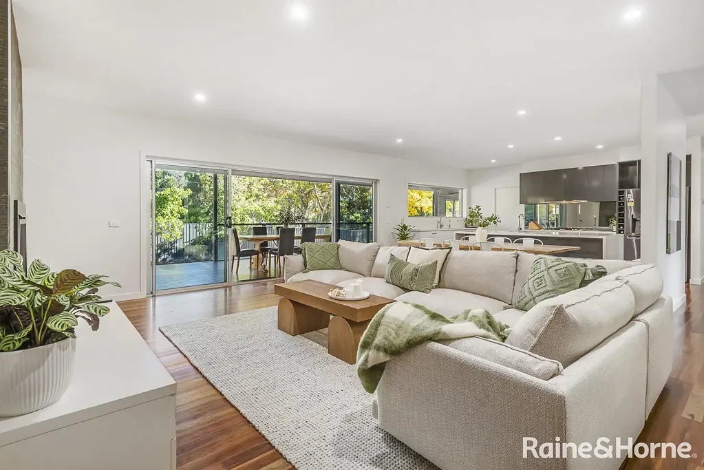 Gisborne 6ห้องนอน A Rare Offering in the Heart of Gisborne - 2013m² approx.