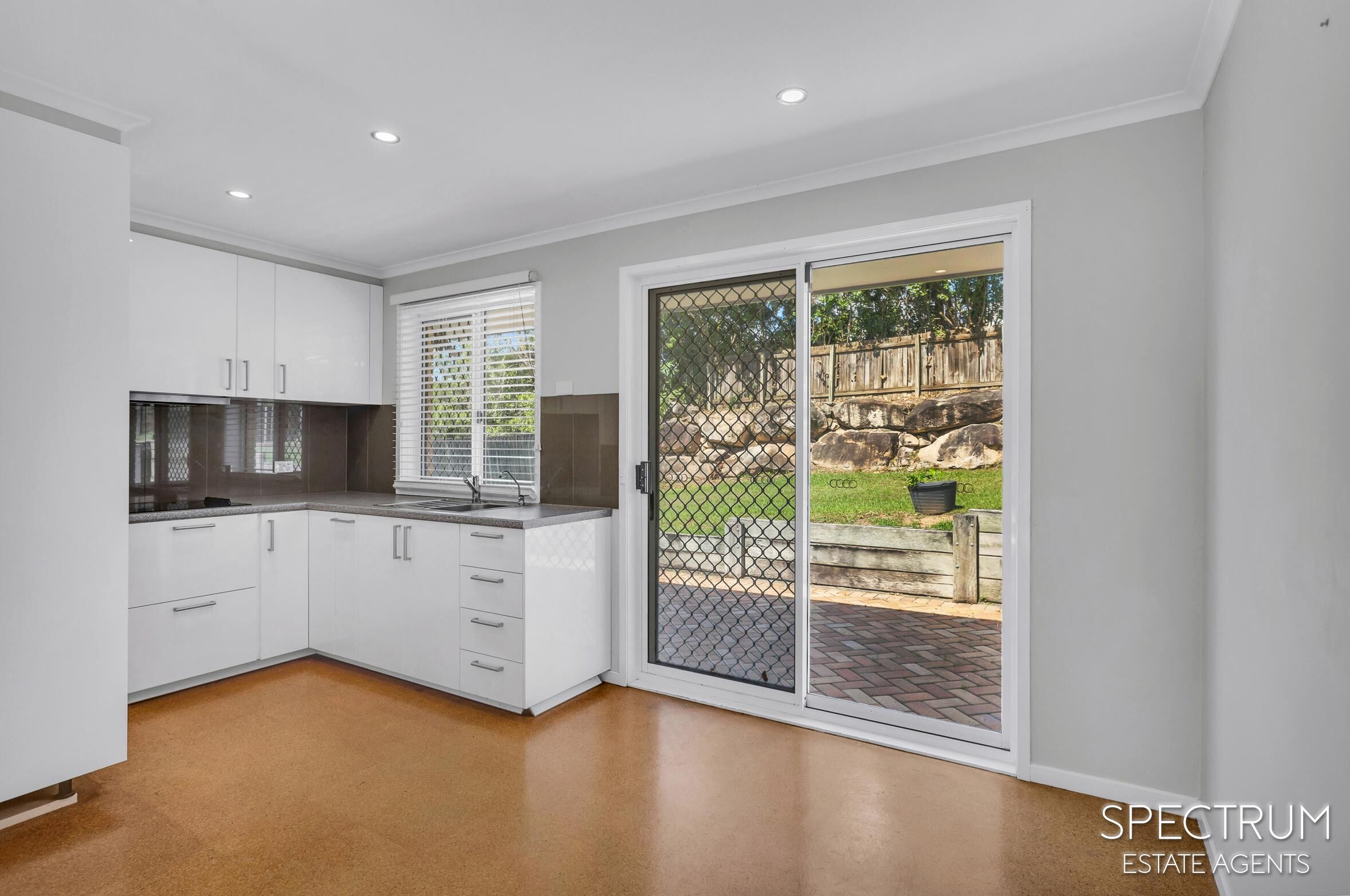 10 ROSEMOUNT ST, SINNAMON PARK QLD 4073, 0 침실, 0 욕실, House