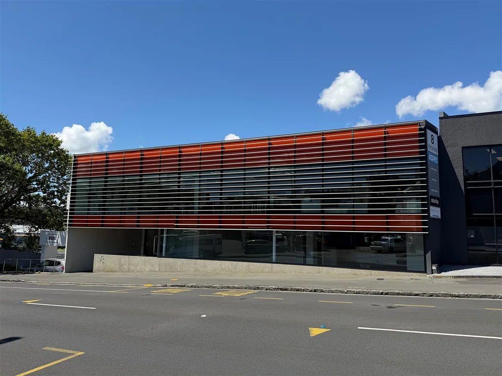 Grafton Modern Fitted Office in Grafton