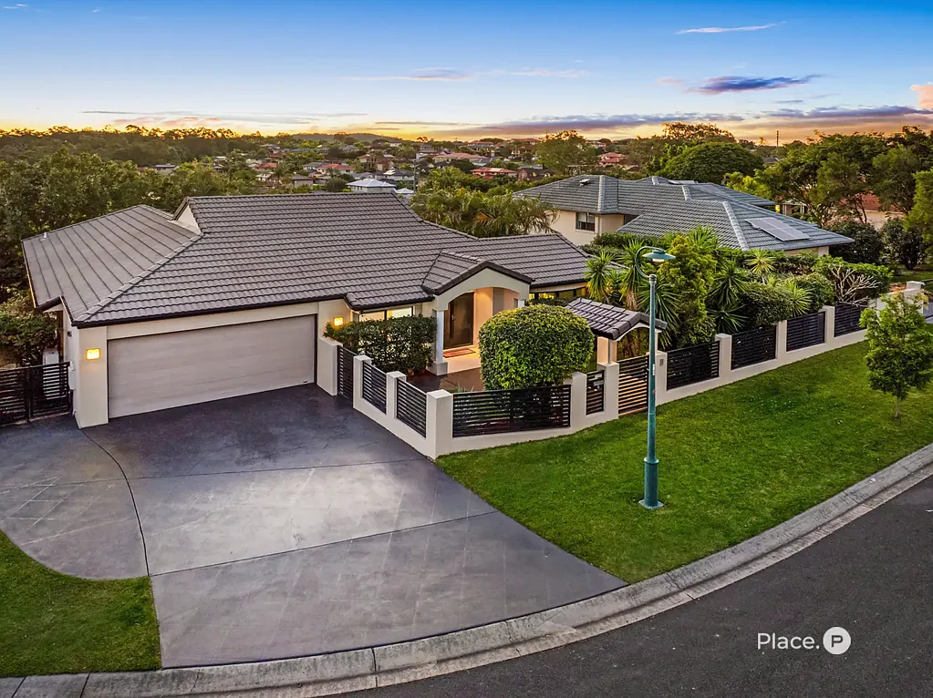 Carindale 5Habitaciones Private Family Entertainer with Dual Living Flexibility