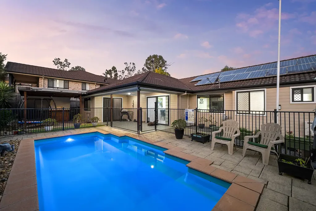Waterford 4 Bedroom -Your own Private Oasis-