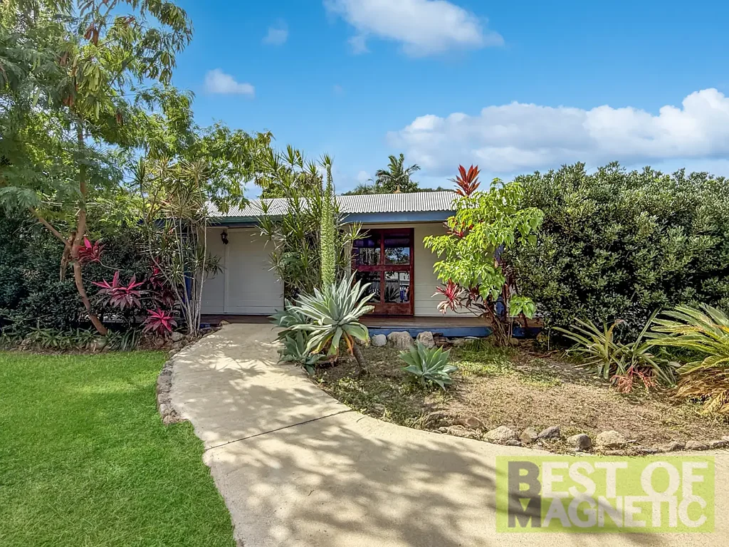 Nelly Bay 3Moenga So Much Potential in a Great Location!