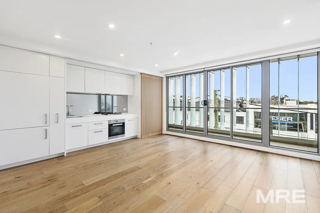 Boutique living close to Bay Street & Brighton Beach