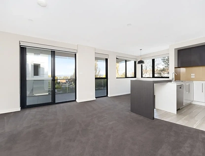 30/115 Canberra Avenue, Griffith, Inner South, 2房, 2浴, Apartment