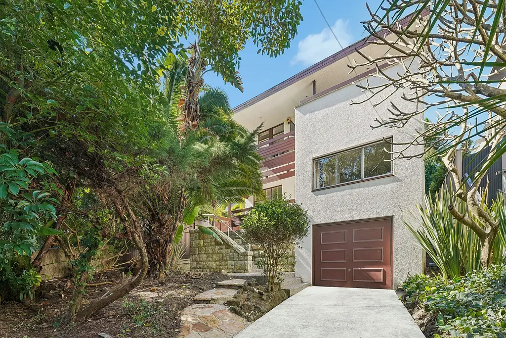 Bellevue Hill 3 Bedroom Family Home Presents Rare Opportunity for Those Looking to Capitalise