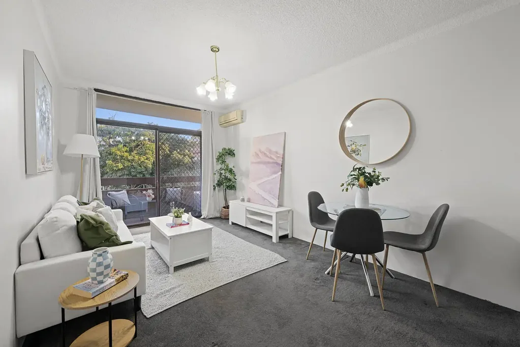 Marrickville 1कमरा Perfect First Home or Investment in Lifestyle Locale