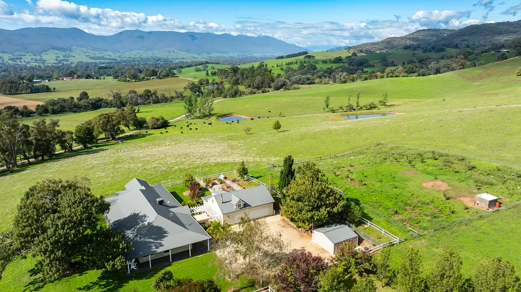 Kergunyah  A Landmark Estate in the Kiewa Valley