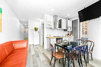 1311/68 La Trobe Street, Melbourne, VIC 3000, 3 Bedrooms, 2 Bathrooms, Apartment