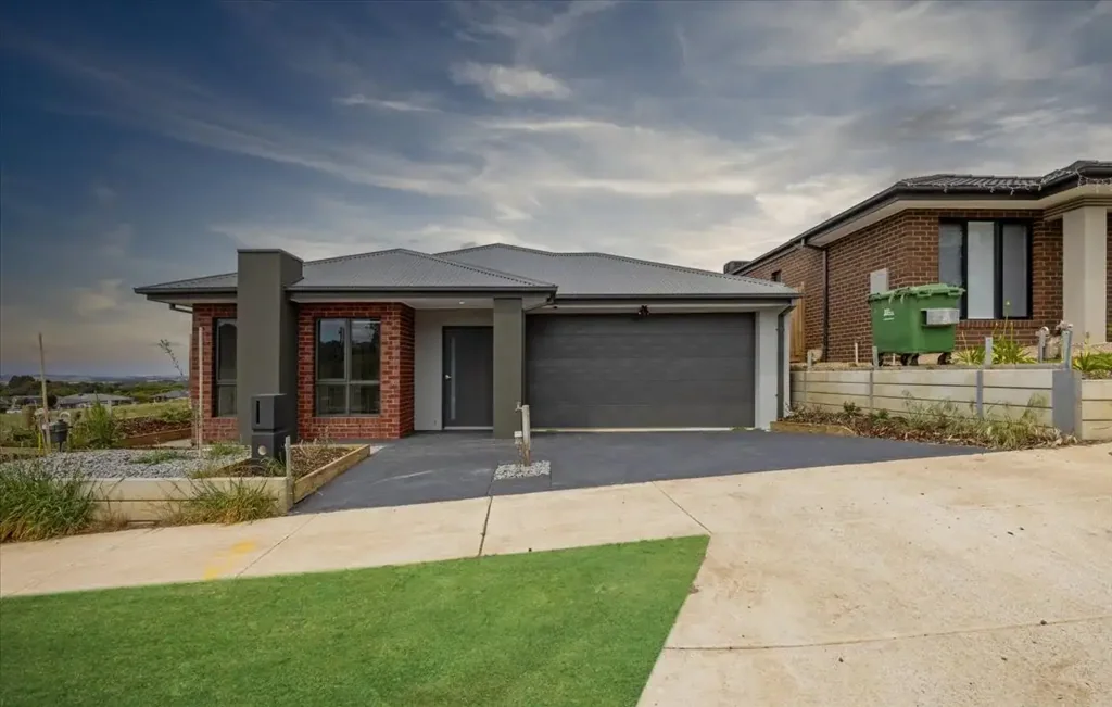 Wallan 5 Slaapkamer Investor's Delight I $65K Rental Income per annum I Purpose-Built Modern SDA Home