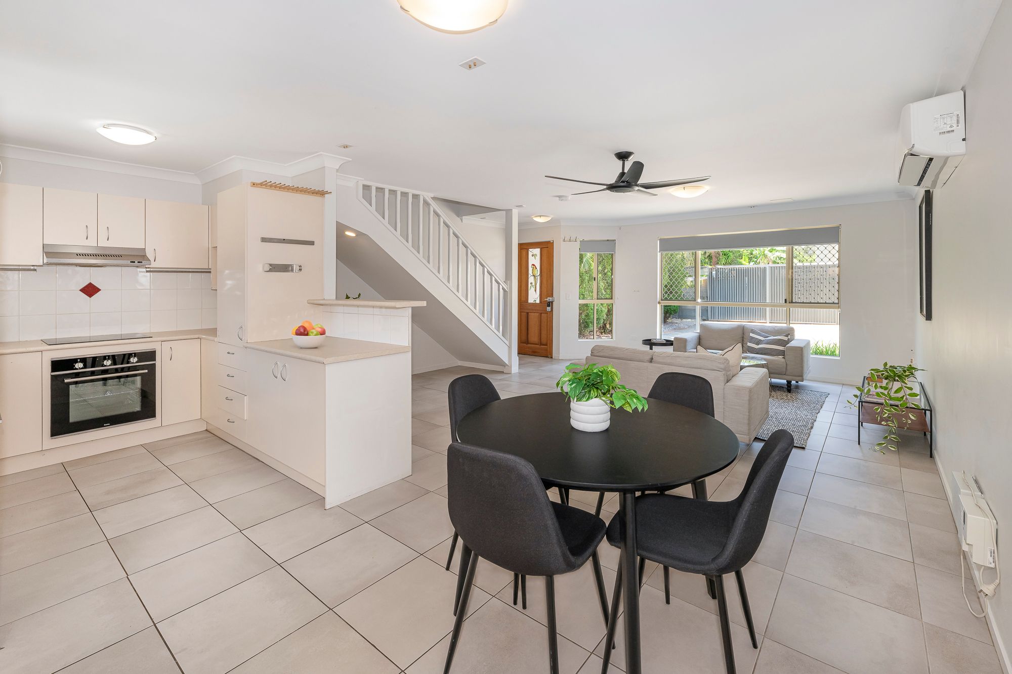 UNIT 10 277 MELTON RD, NORTHGATE QLD 4013, 0 Schlafzimmer, 0 Badezimmer, Townhouse