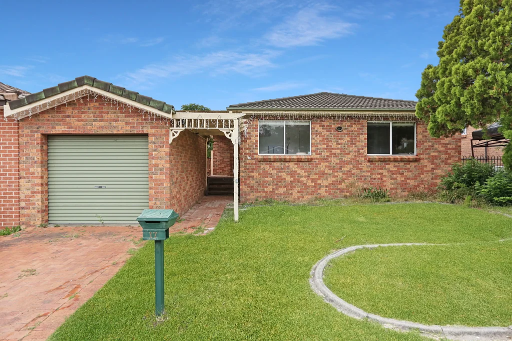 17 Ashmore Crescent, Kanahooka, NSW 2530
