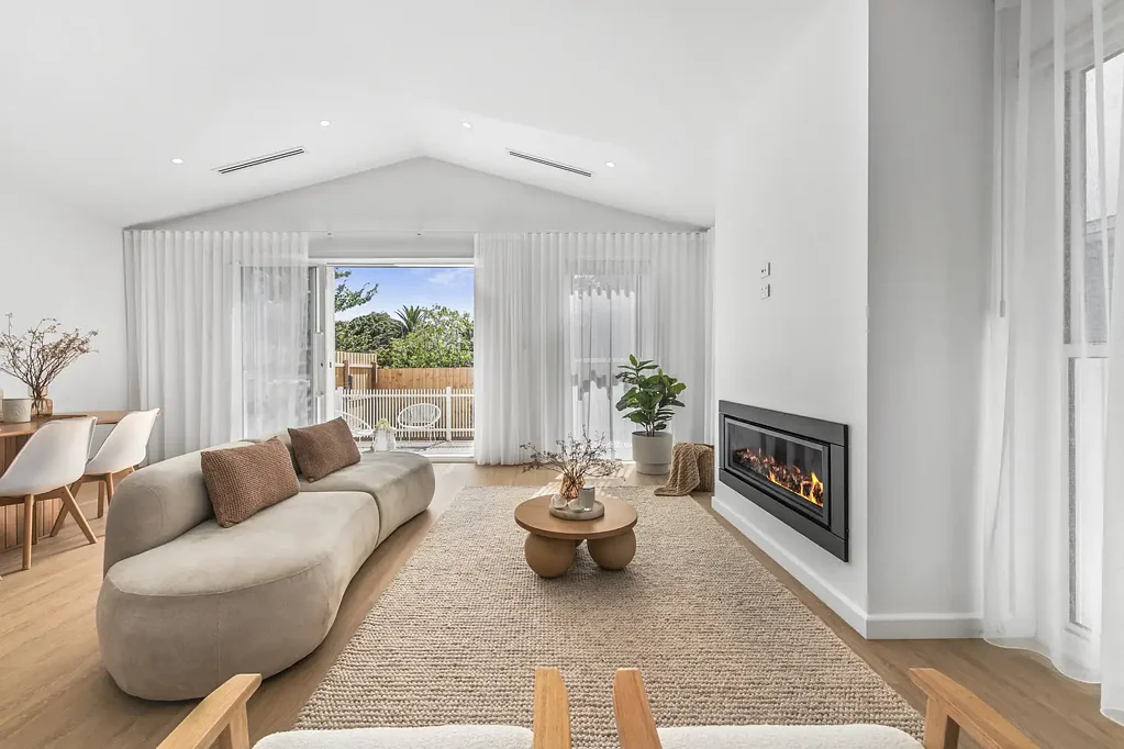 Dromana 3Zimmer Single level stunner, move in and enjoy!