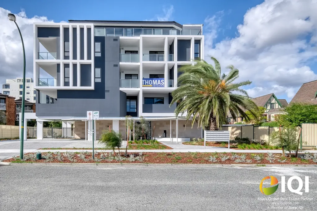 South Perth 2ਬੈੱਡਰੂਮ In the Heart of the South Perth Peninsula – Move In Ready Today!