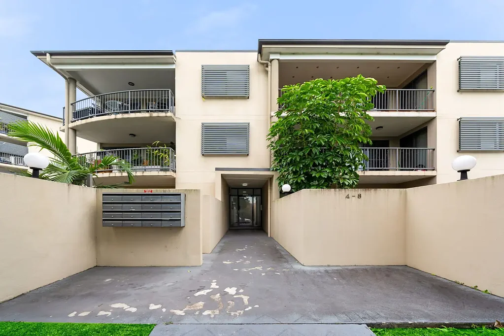 21/4-6 Omeo Sreet, Macgregor, QLD 4109
