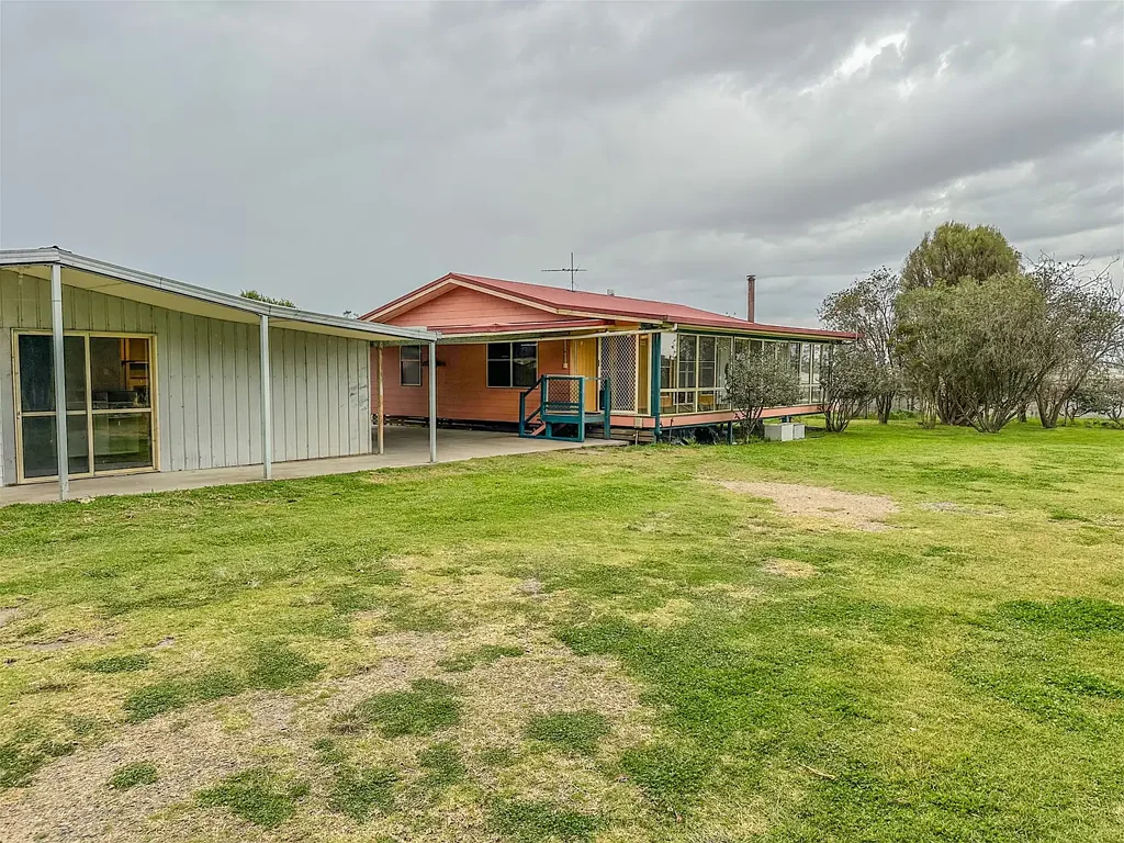 Rural Property with Separate Granny Flat