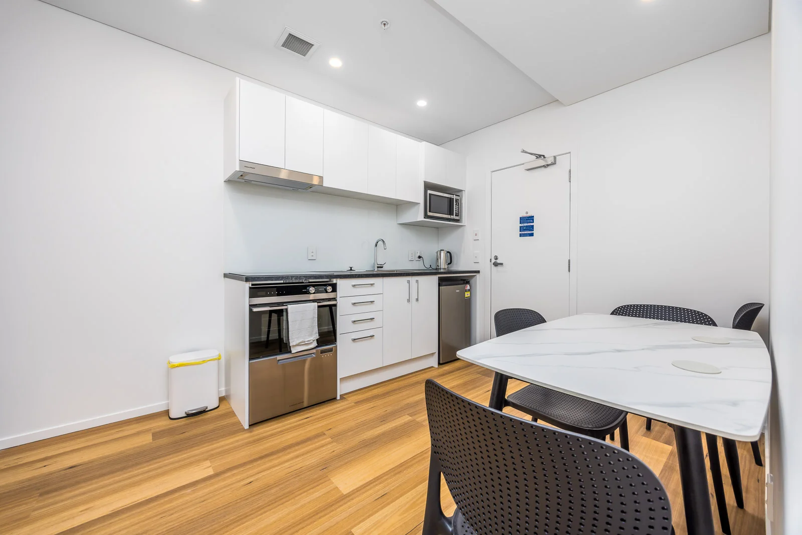 Bright North-Facing One Bedroom Apartment in Century on Anzac