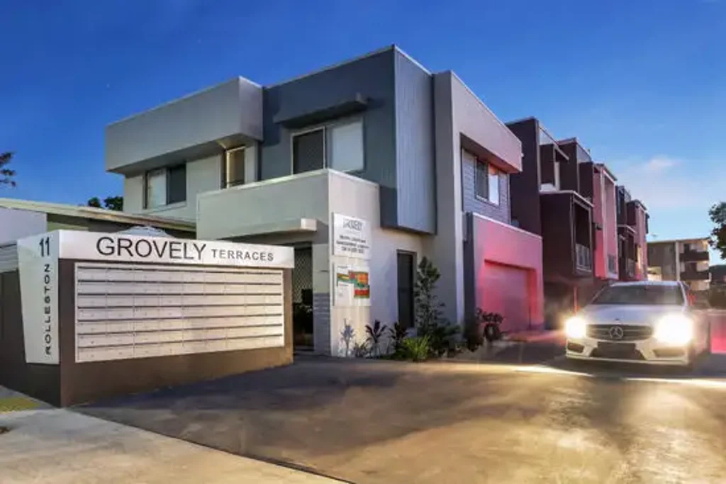 Keperra 2 Bedroom Contemporary Living With Urban Lifestyle and Great Location!