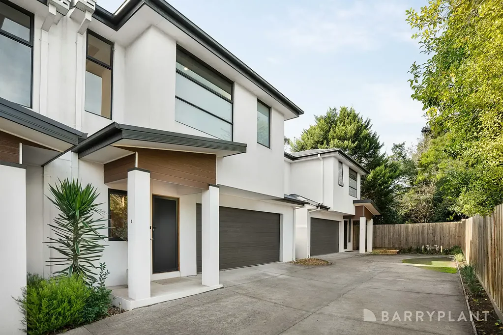 Kilsyth 3침실 Flawless Modern Living In A Quiet Kilsyth Enclave