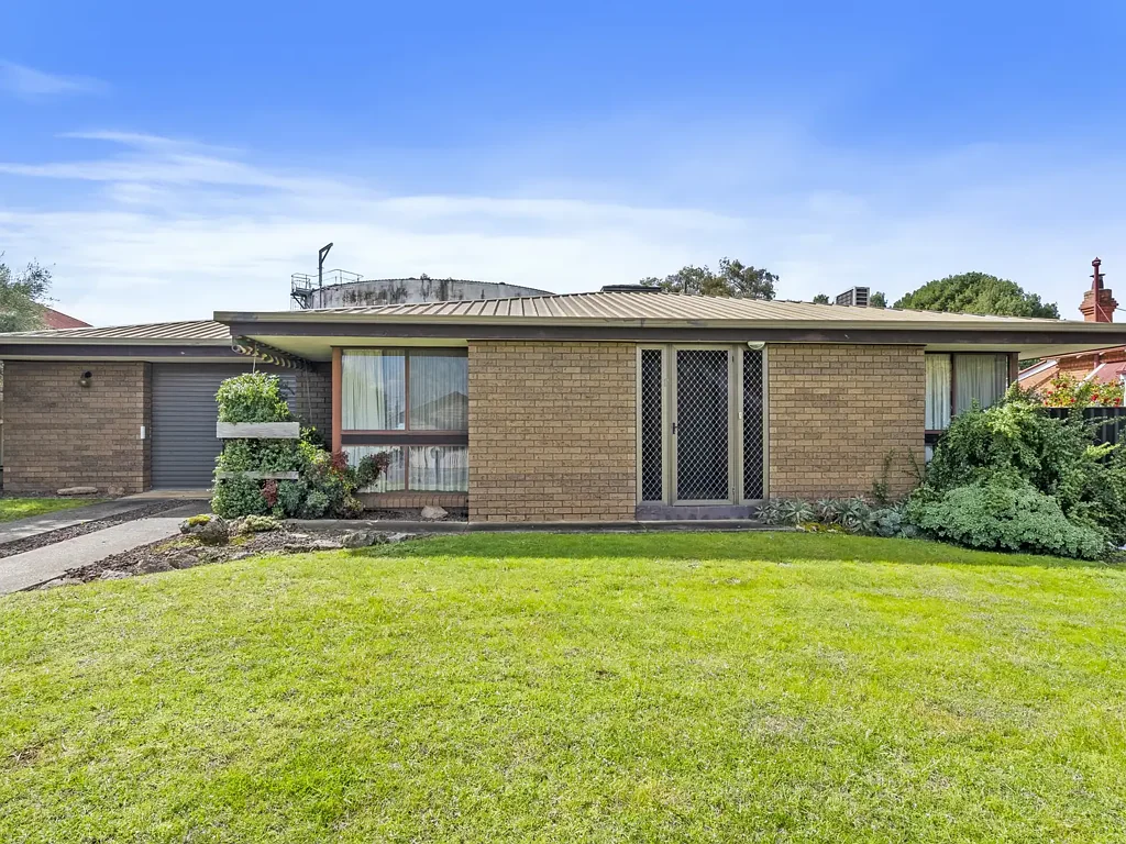 18 Tower Street, Corowa, NSW 2646