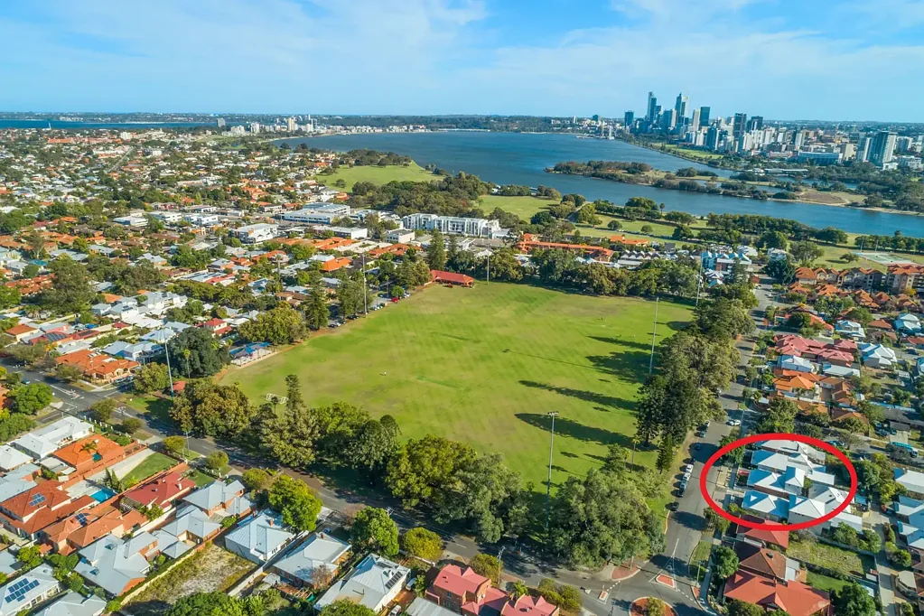 Vic Park's Best Location - Opposite Raphael Park!