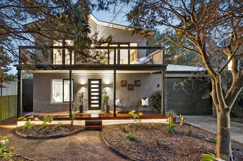 Point Lonsdale 4房  Beachside Living for the Whole Family