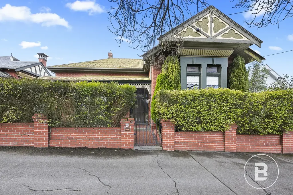 310 Lydiard Street North, Soldiers Hill, VIC 3350